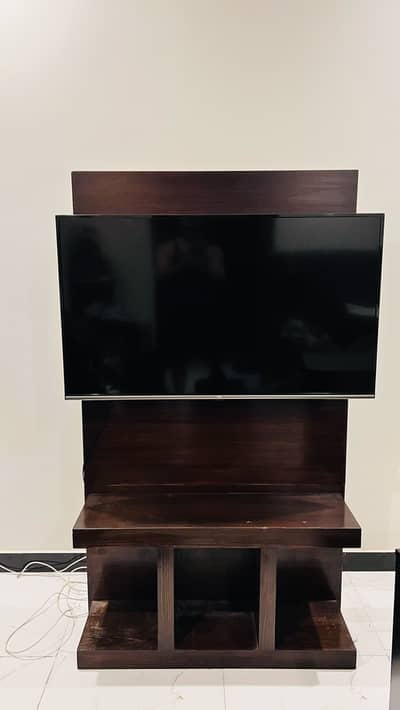 LED TV console