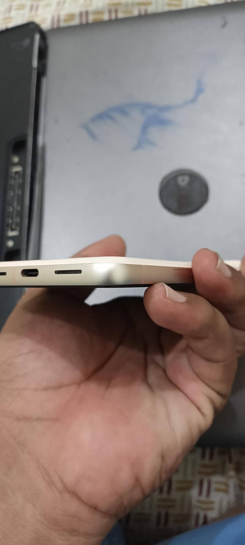 Google Pixel 8 6