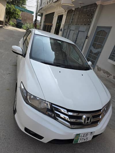 Honda City IVTEC 2015 Brand new car