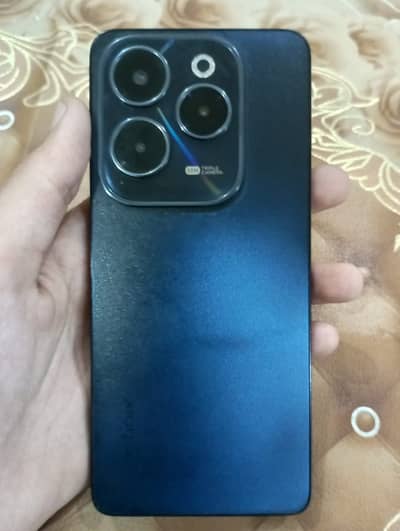 Infinix Hot 40  decent condition