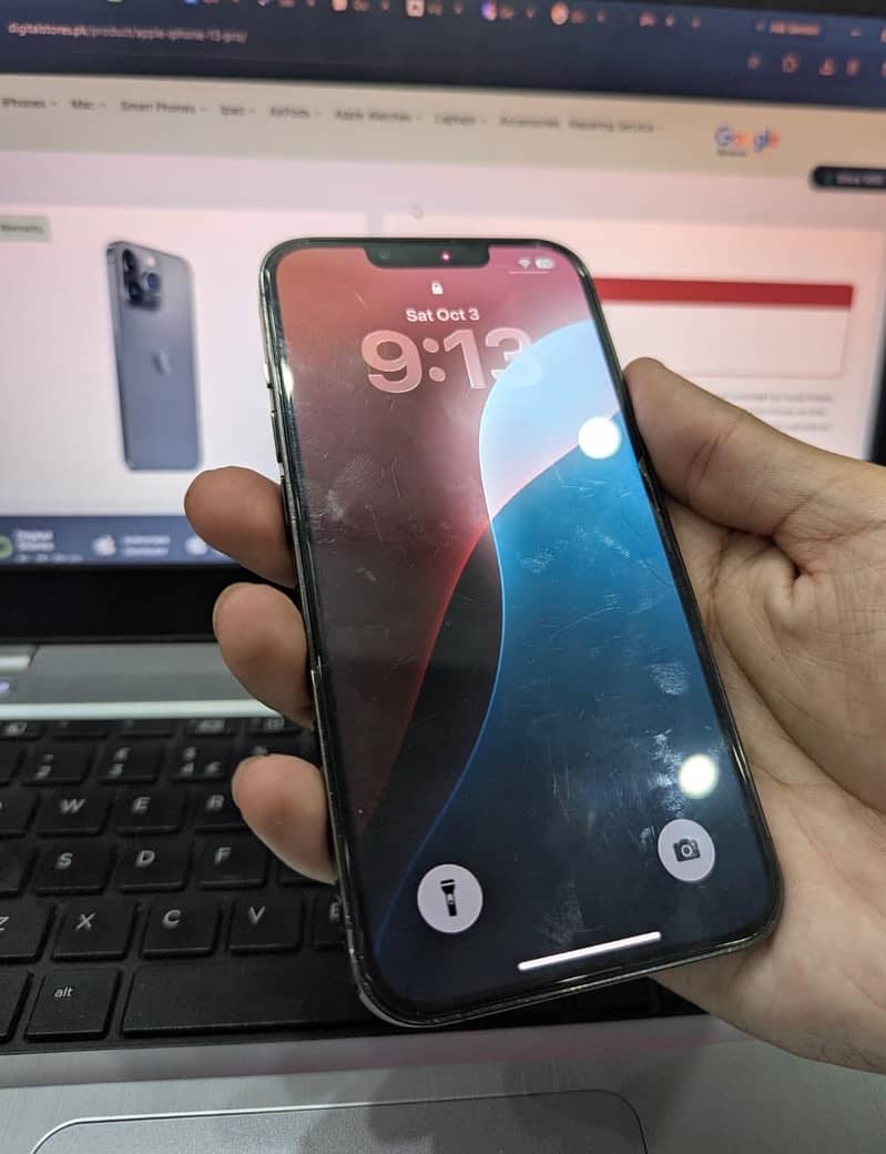 Apple iPhone 13 Pro 3