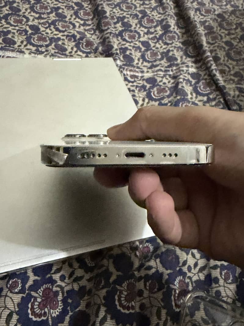 Apple iPhone 13 Pro 5
