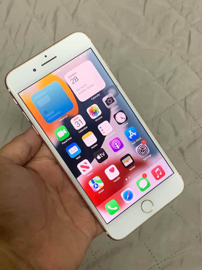 Apple iPhone 7 Plus 4