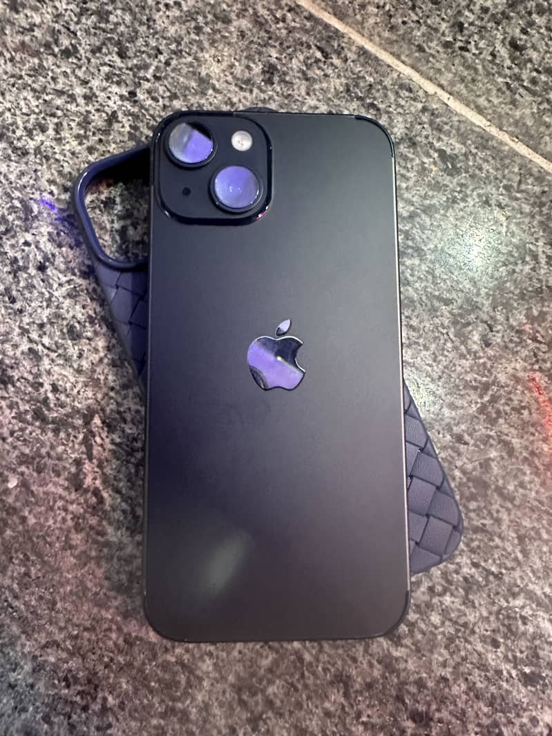 Apple iPhone 14 jv 3