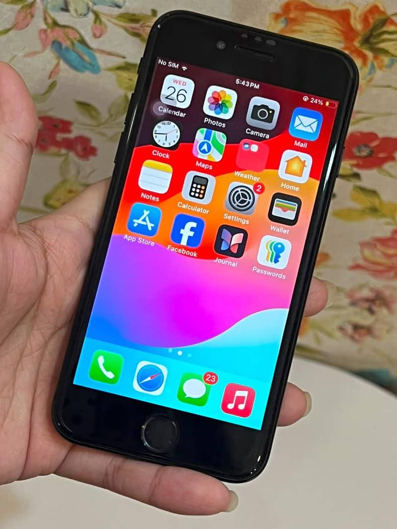 Apple iPhone SE 4