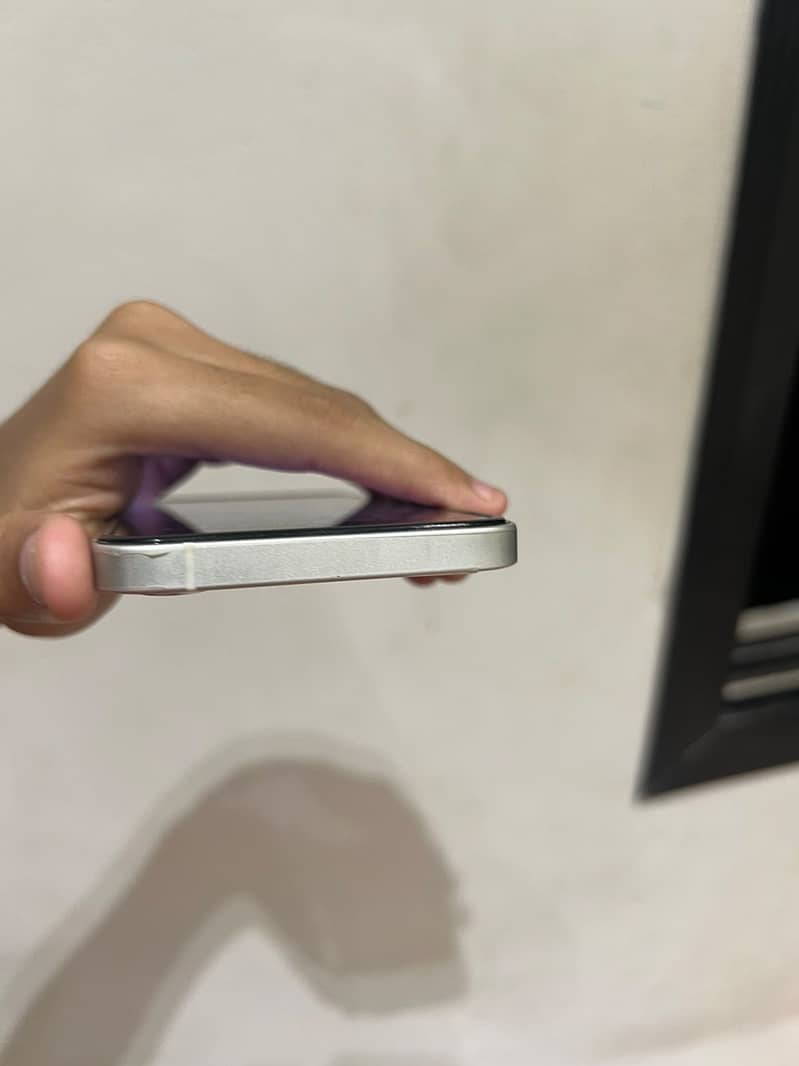 Apple iPhone 12 2