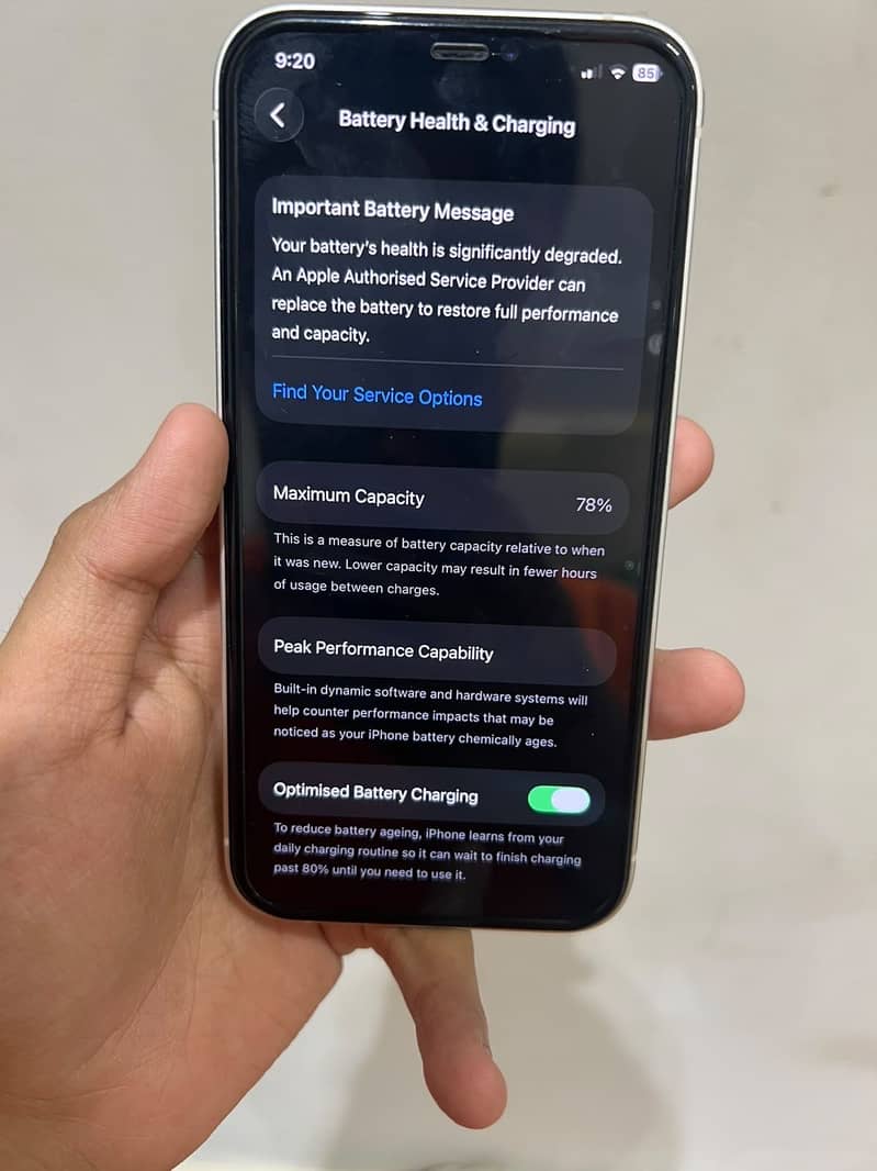 Apple iPhone 12 6
