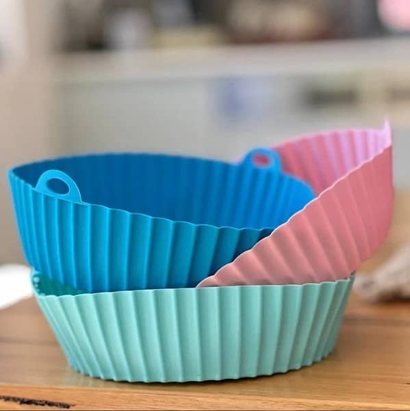 T  Air Fryer Tray, Silicone Fryer Tray, Baking Tray, Reusable Pot Easy Clean Round/ Grill Plate, Mat Air Fryer Accessories, Fryer Silicone Pot Basket Liner, Non-Stick Air Fryer Baking Tray, Oven Baking Tray
