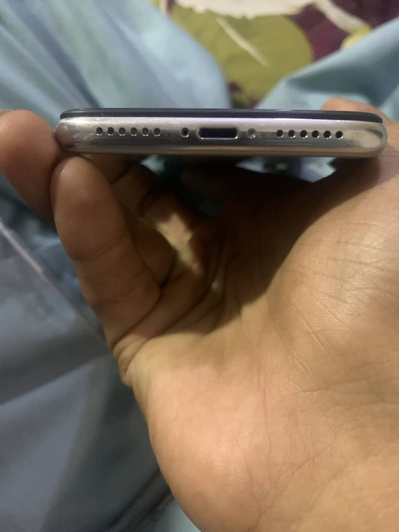 Apple iPhone X 7
