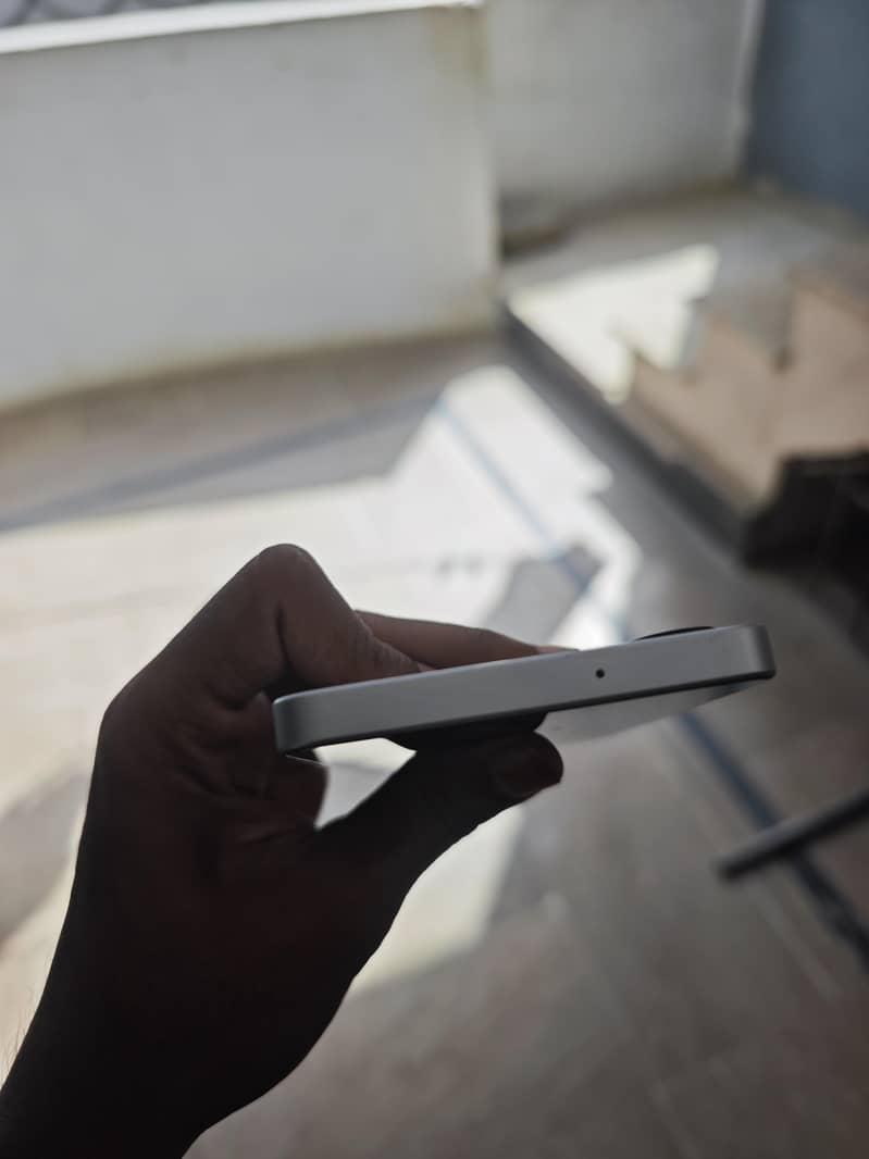 Samsung Mobile A06 3