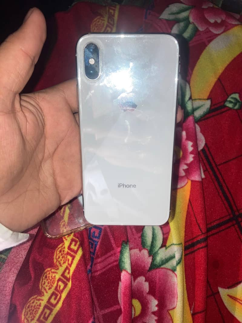 iPhone 0