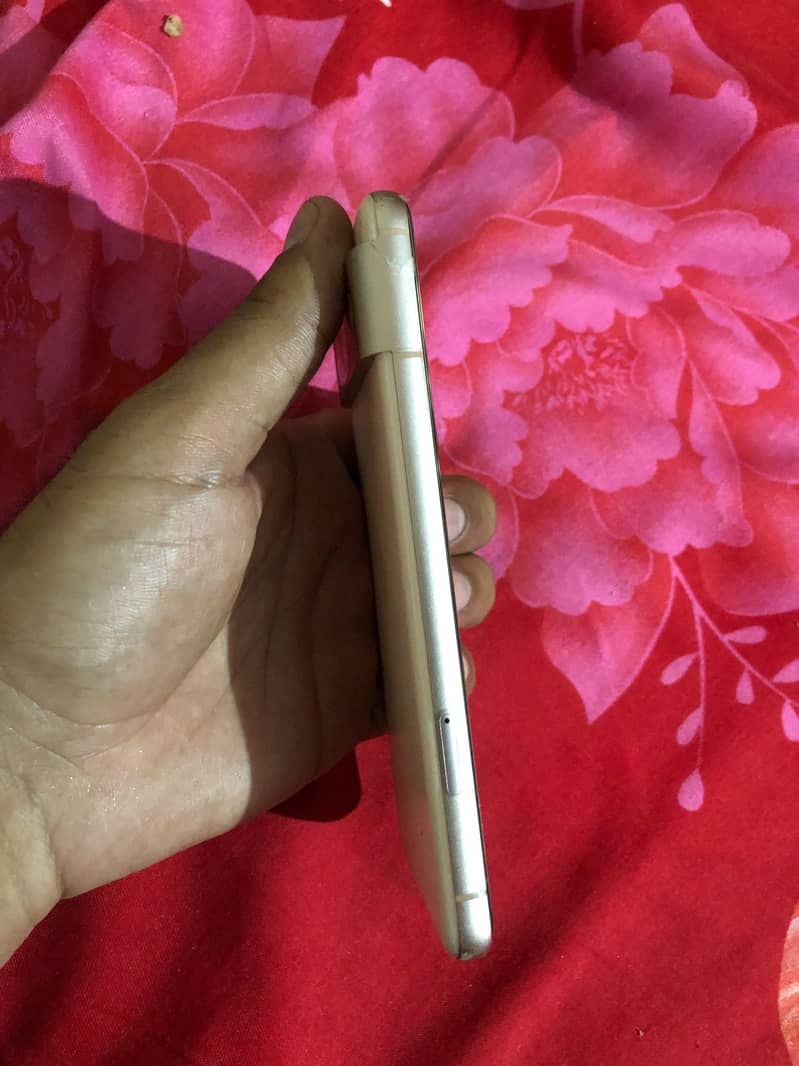 Google Pixel 8 5