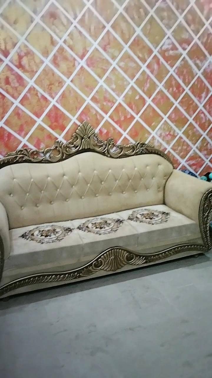 sofa set 0
