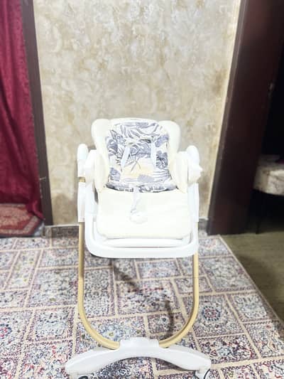 Adjustable feeding chair