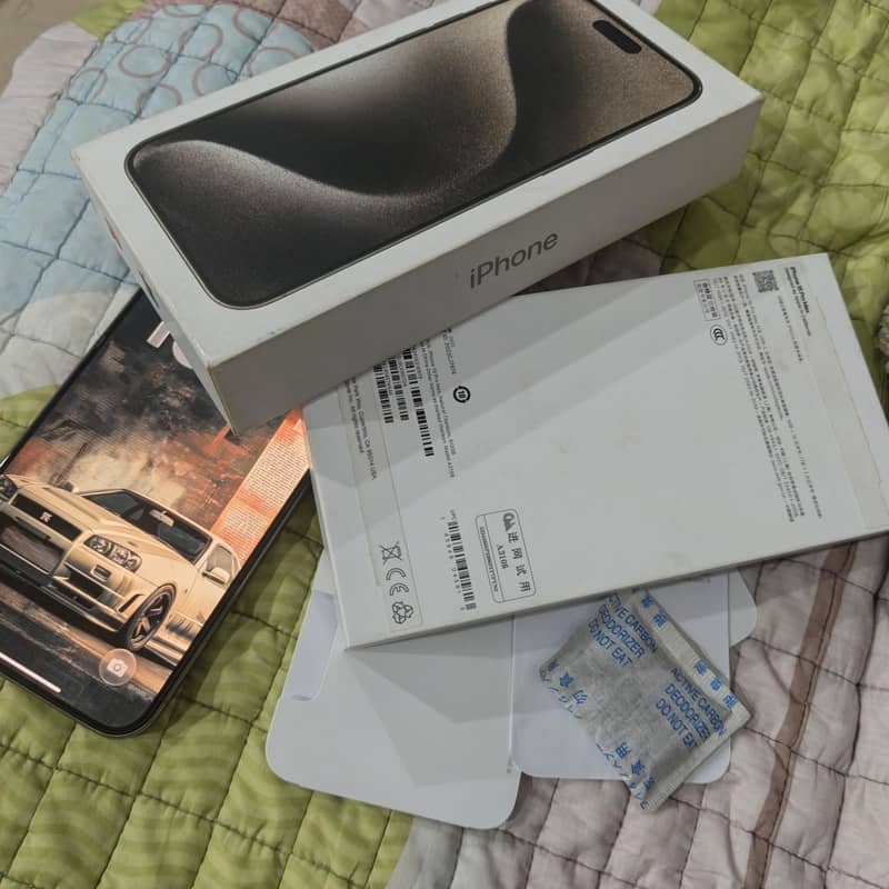 Apple iPhone 15 Pro Max 7