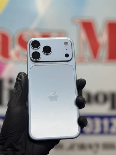 **iPhone 18 Pro Max Style — Premium Look & Feel**