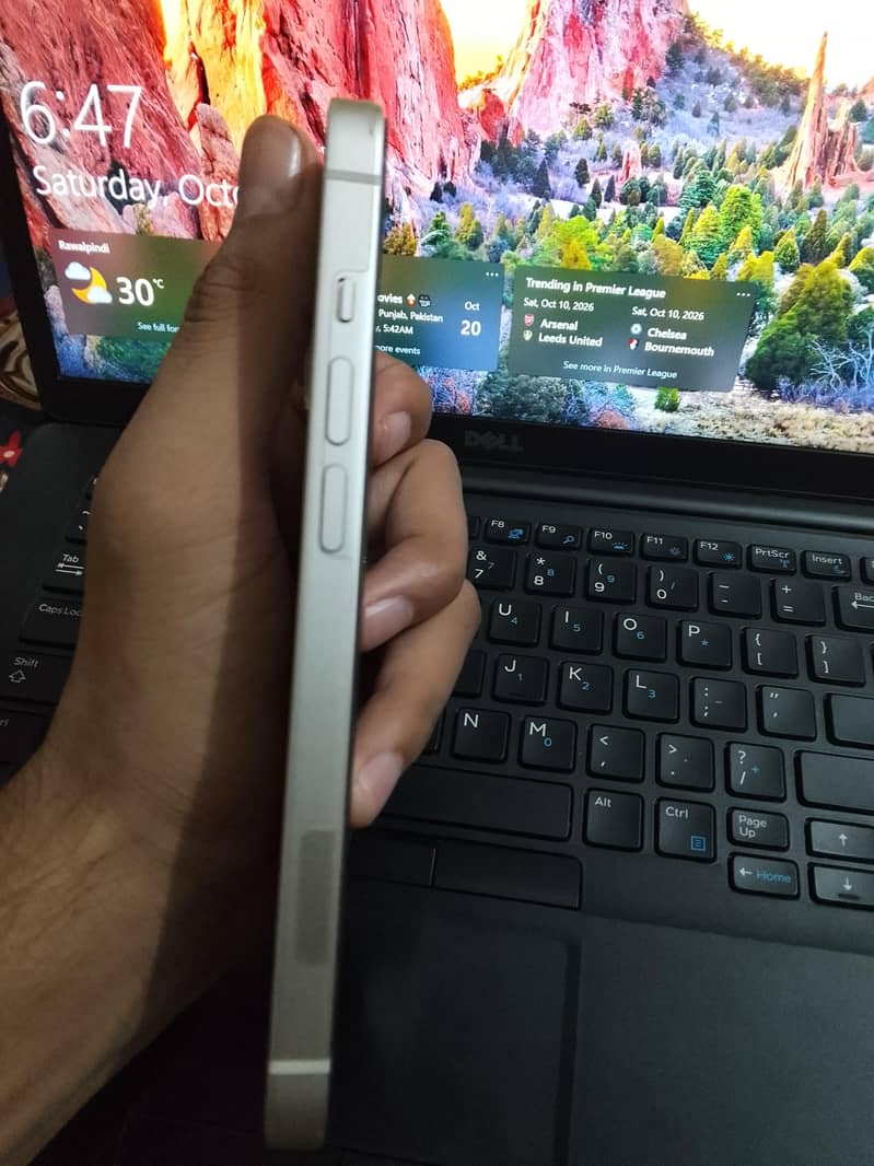 Apple iPhone 14 2