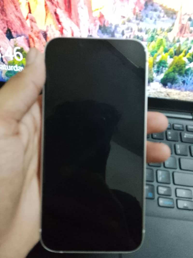 Apple iPhone 14 5