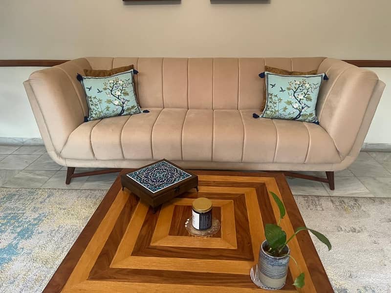 5 seater sofas & 2 Arm Chairs, 0
