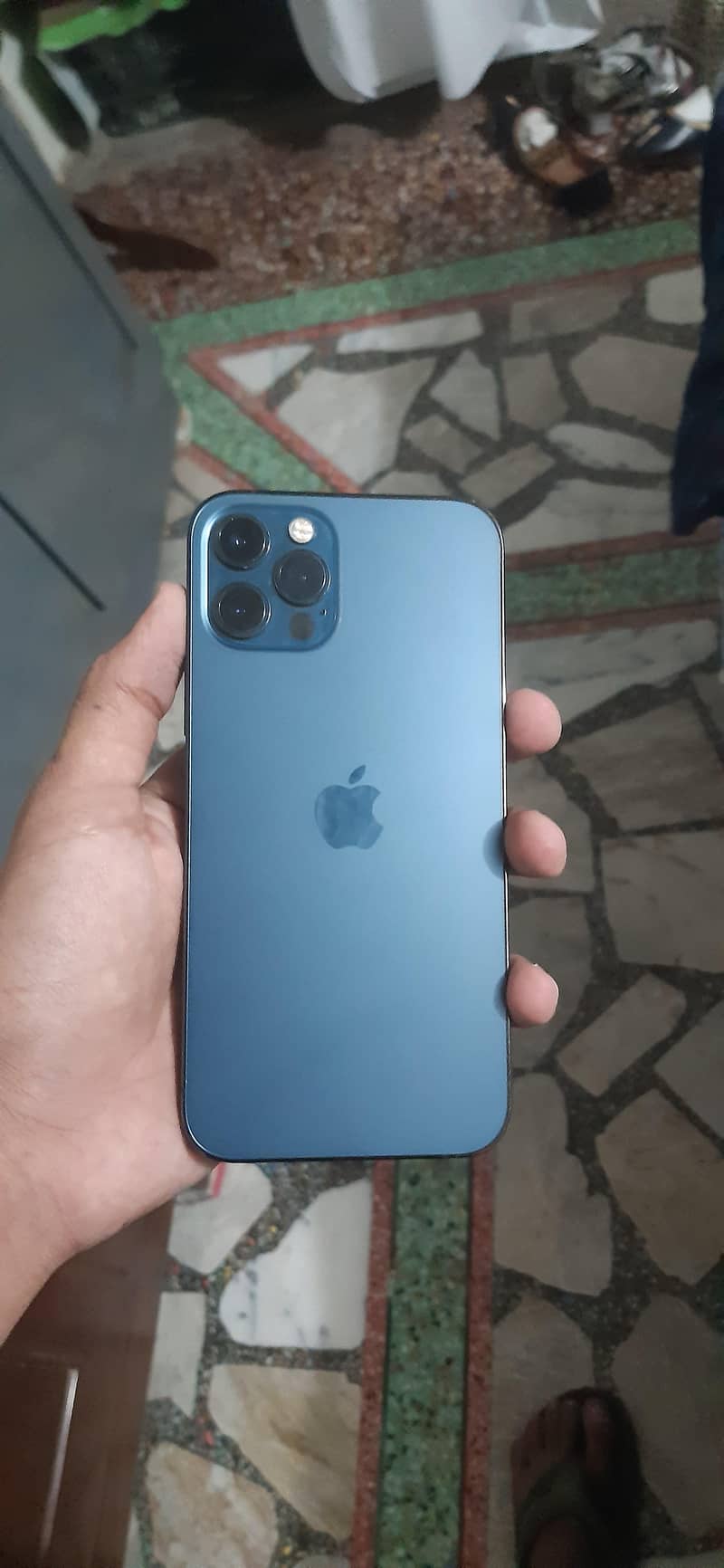Apple iPhone 12 Pro 0
