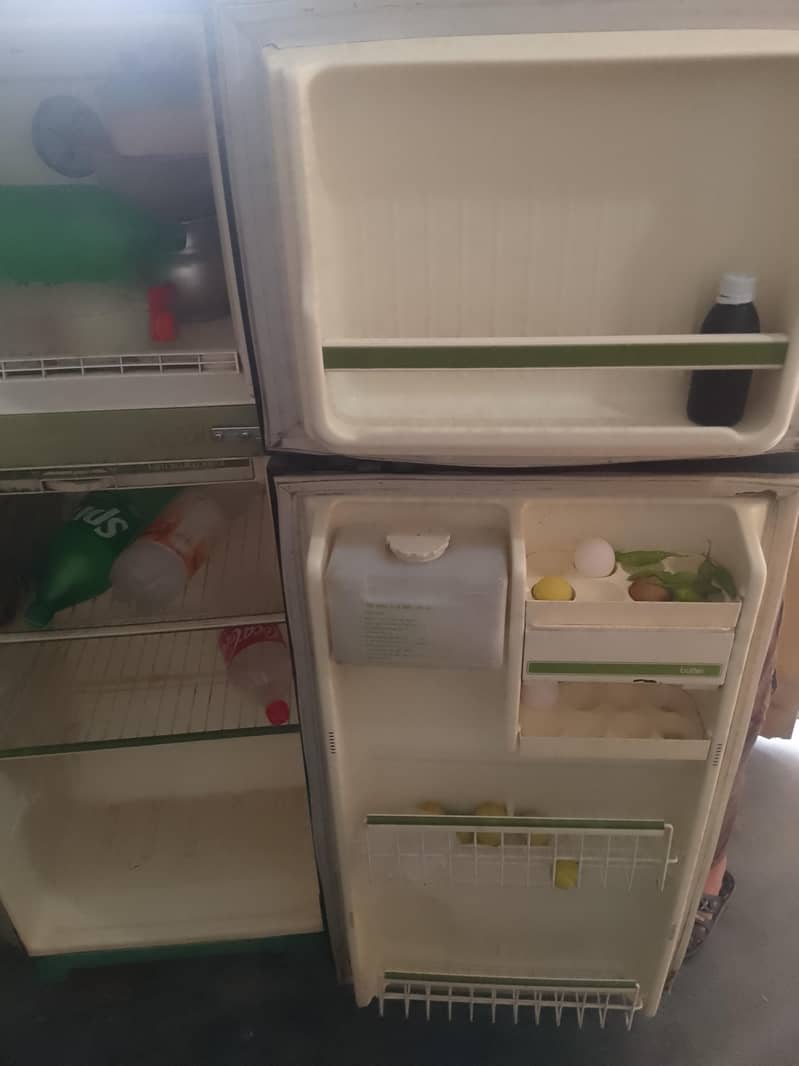 refrigerator 2