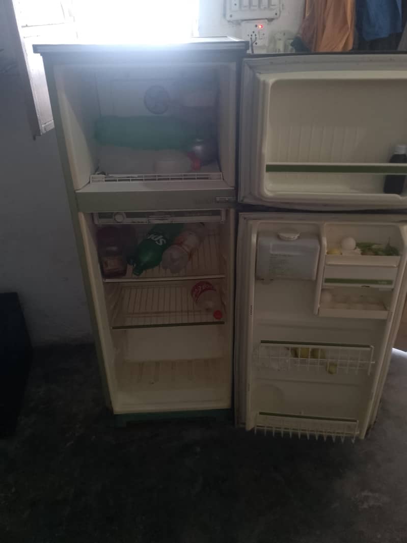 refrigerator 4
