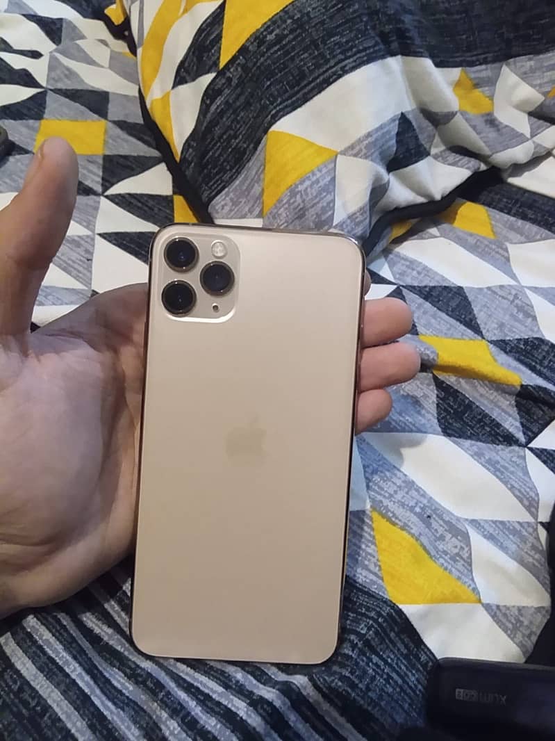 Apple iPhone 11 Pro Max 0