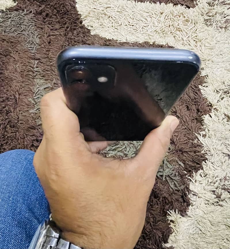 Apple iPhone 11 2