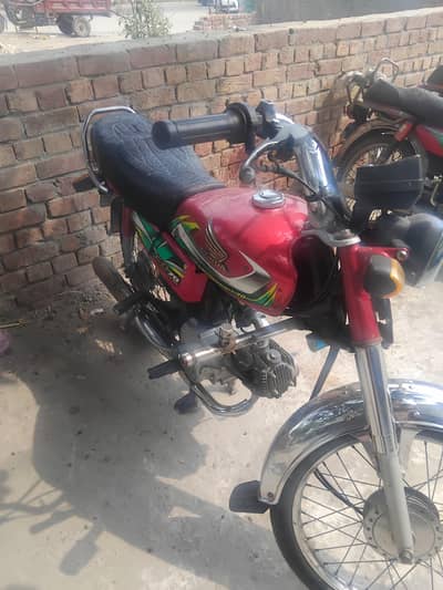 Honda CD 70 2020 Model – Excellent Condition