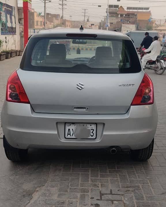 Suzuki Swift 2012 1