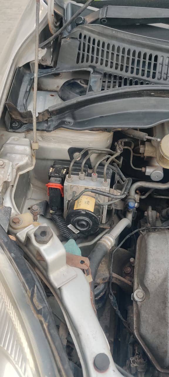 Suzuki Swift 2012 12