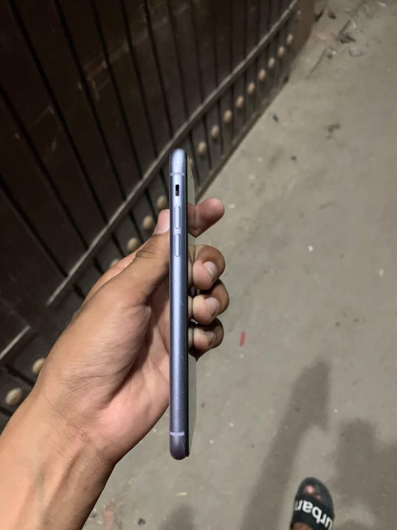 Apple iPhone 11 bypass 5