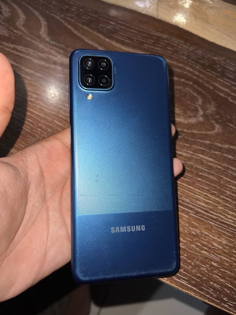 Samsung Mobile A12 4