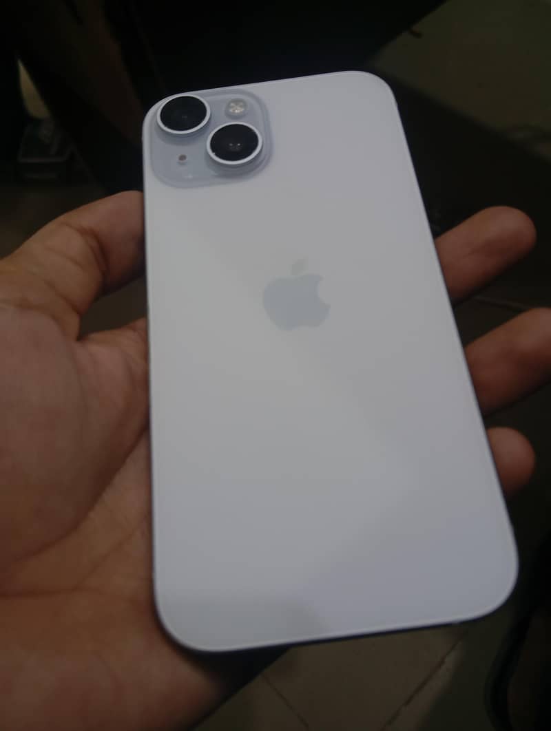 Apple iPhone 15 0