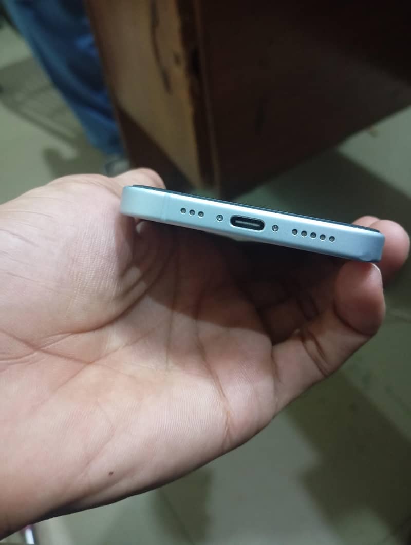 Apple iPhone 15 1