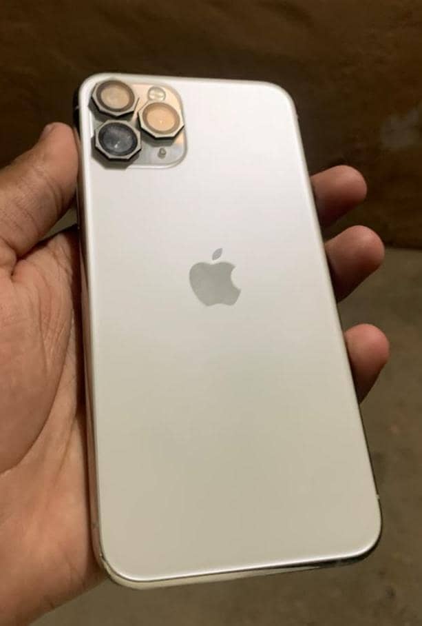Apple iPhone 11 pro 0