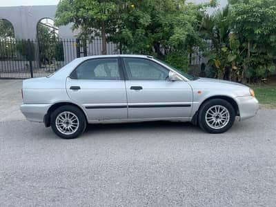 Suzuki Baleno 2004