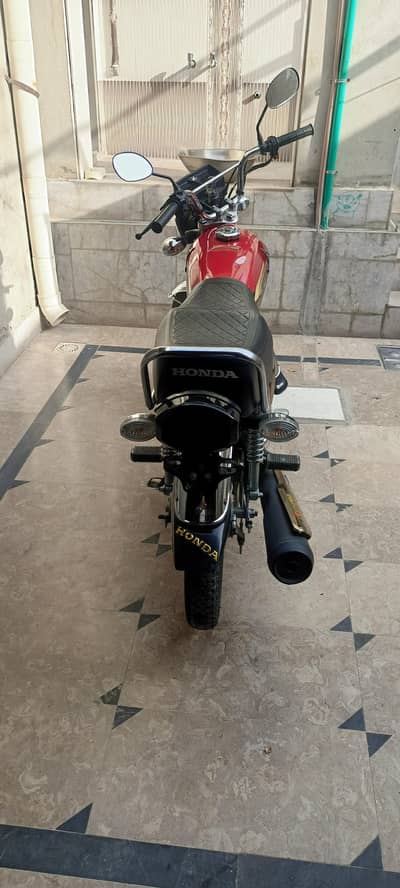 HONDA 125 GOLD SELF START