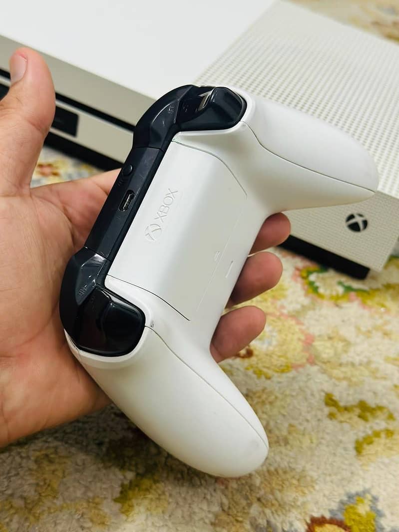 xbox one s 5