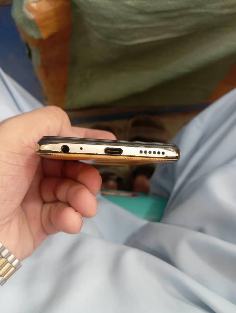 Tecno Spark 10C 2