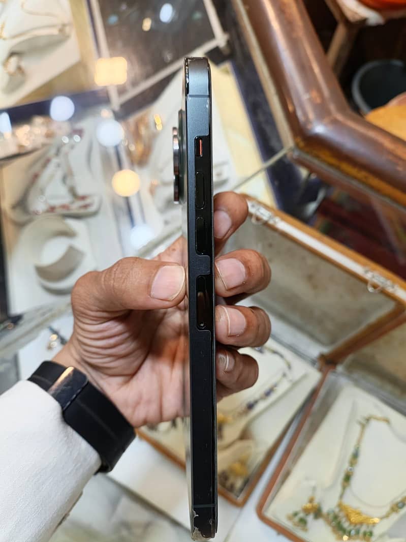 Phone sell 3