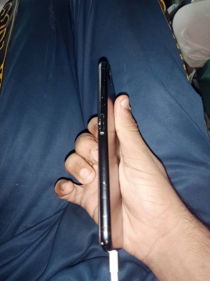 Apple iPhone 7 5