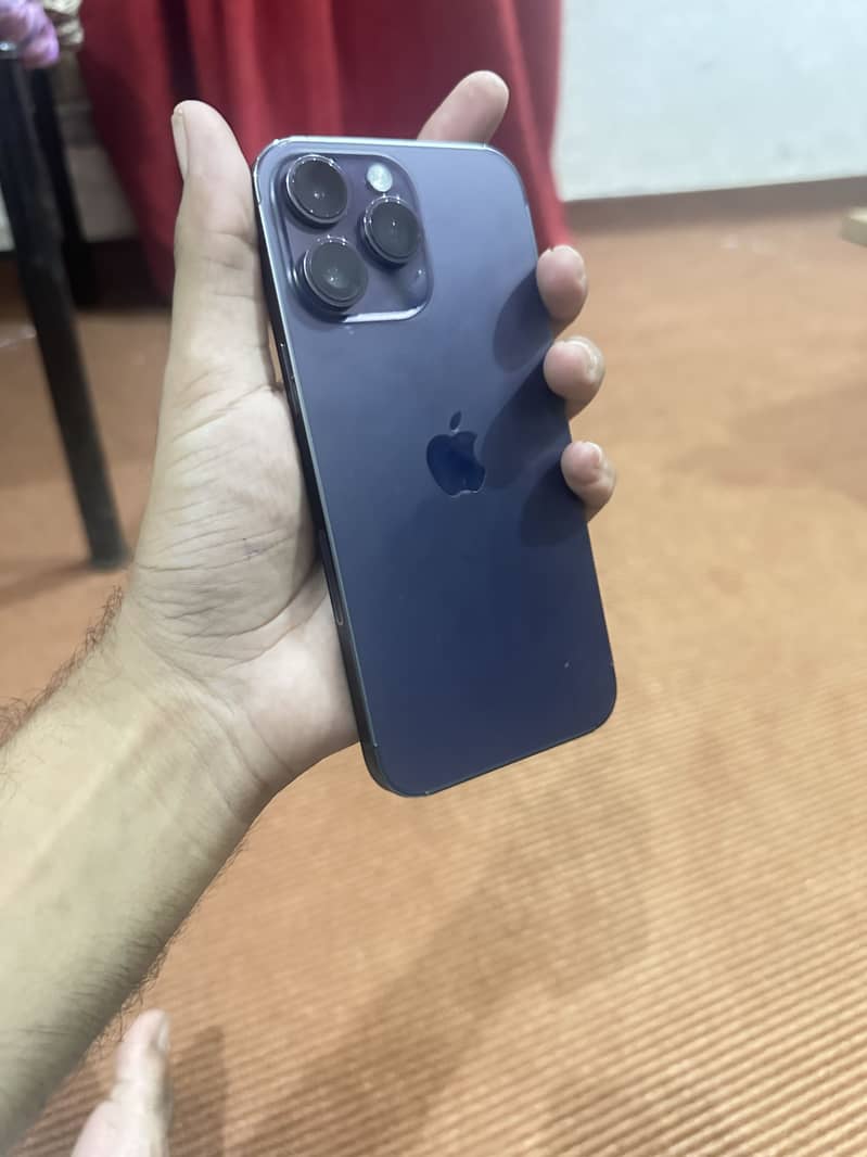 Apple iPhone 14 Pro Max 3