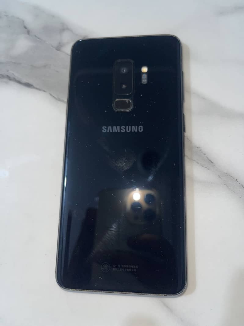 Samsung Mobile S9 Plus 1
