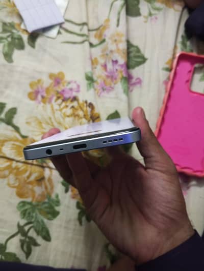 Realme Note 60