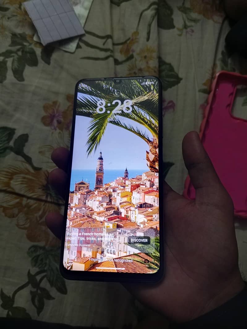 Realme Note 60 4