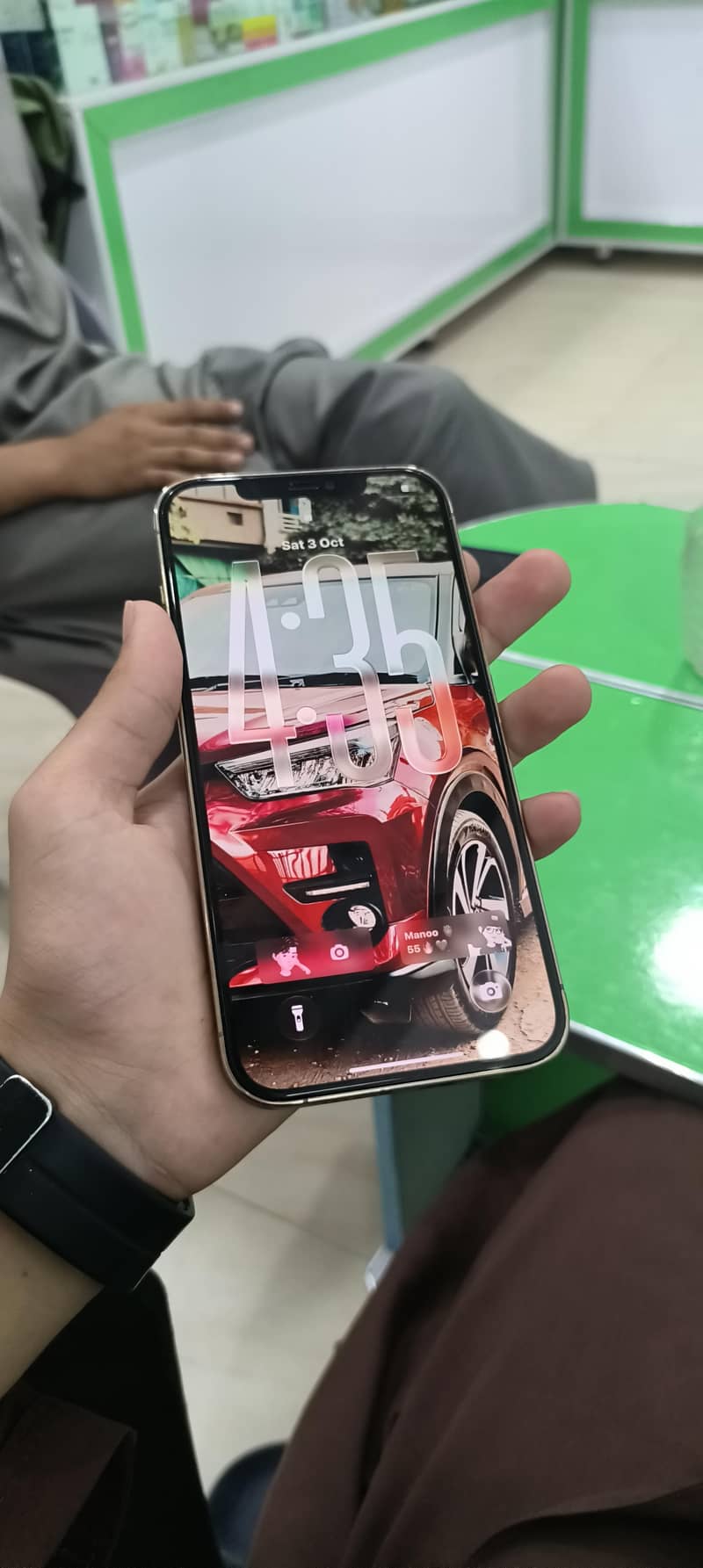 Apple iPhone 12 Pro Max 1
