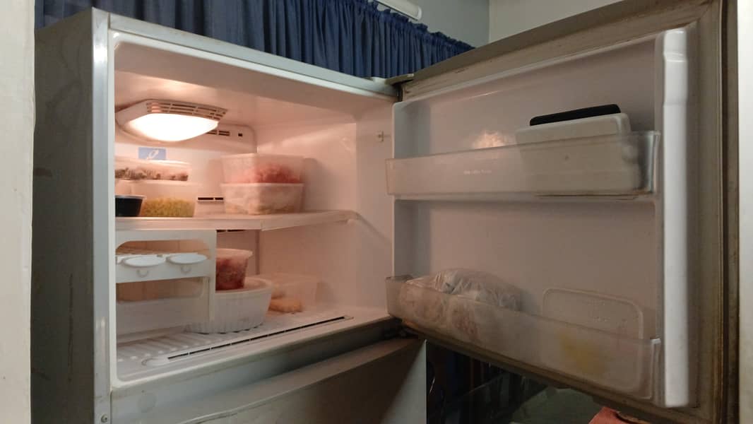 Imported Hitachi Fridge 4