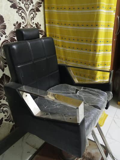 Saloon/barber Chair