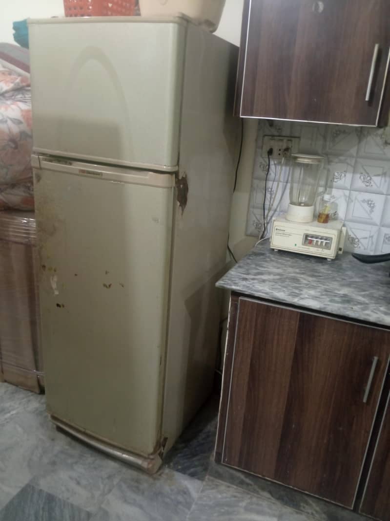 “Used Refrigerator 4